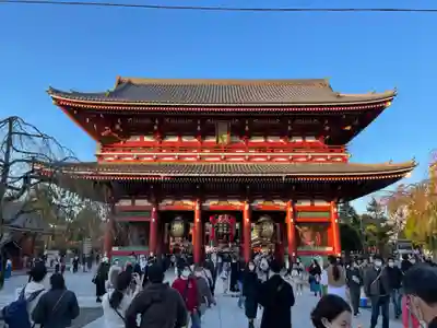 浅草寺の山門・神門