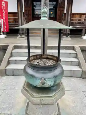 不忍池大黒天堂の{uncategorized: "未分類", other: "その他", undefined: "問題あり", building: "その他建物", grave: "お墓", sacred_gate: "鳥居", guardian: "狛犬", statue: "像", buddha: "仏像", history: "歴史", nature: "自然", garden: "庭園", animal: "動物", pagoda: "塔", temizu: "手水舎", mountain_gate: "山門・神門", sanctuary: "本殿・本堂", subordinate: "末社・摂社", art: "芸術", scenery: "景色", jizo: "地蔵", ema: "絵馬", goshuin: "御朱印", omikuji: "おみくじ", items: "授与品その他", amulet: "お守り", goshuincho: "御朱印帳", eats: "食事", festival: "お祭り", votive_dance: "神楽", shichigosan: "七五三参", wedding: "結婚式", experience: "体験その他", initially: "初詣", around: "周辺", anti_infection: "感染症対策"}