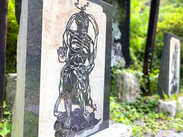 大湯薬師堂のその他建物