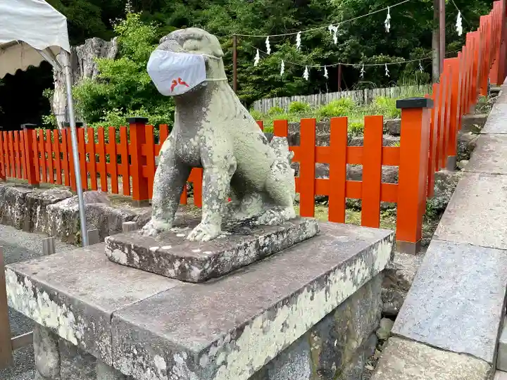 鶴岡八幡宮の狛犬
