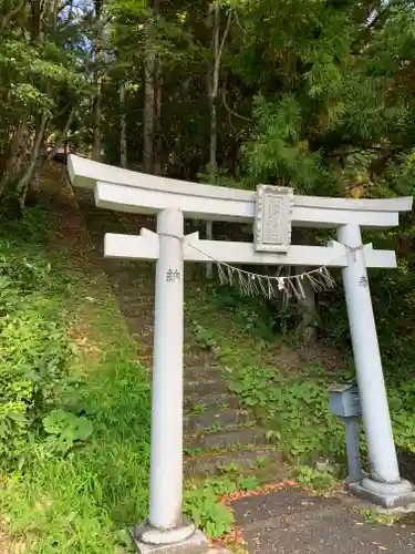 熊野神社の鳥居