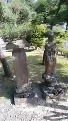 大長寺の像