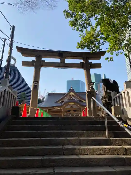 西久保八幡神社の鳥居
