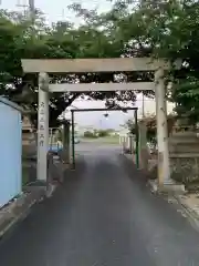 春日寺神明社の鳥居