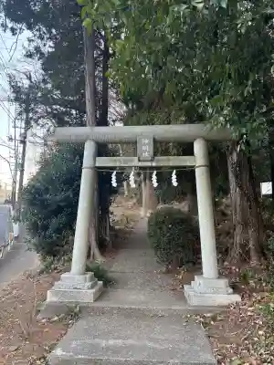 山下神明社の{uncategorized: "未分類", other: "その他", undefined: "問題あり", building: "その他建物", grave: "お墓", sacred_gate: "鳥居", guardian: "狛犬", statue: "像", buddha: "仏像", history: "歴史", nature: "自然", garden: "庭園", animal: "動物", pagoda: "塔", temizu: "手水舎", mountain_gate: "山門・神門", sanctuary: "本殿・本堂", subordinate: "末社・摂社", art: "芸術", scenery: "景色", jizo: "地蔵", ema: "絵馬", goshuin: "御朱印", omikuji: "おみくじ", items: "授与品その他", amulet: "お守り", goshuincho: "御朱印帳", eats: "食事", festival: "お祭り", votive_dance: "神楽", shichigosan: "七五三参", wedding: "結婚式", experience: "体験その他", initially: "初詣", around: "周辺", anti_infection: "感染症対策"}