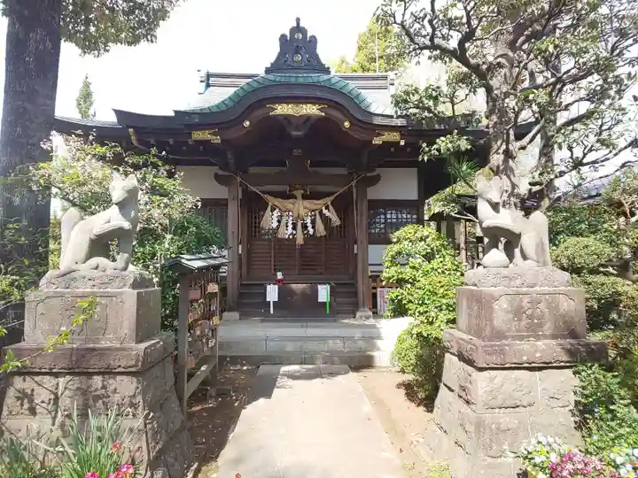 産千代稲荷神社の本殿・本堂