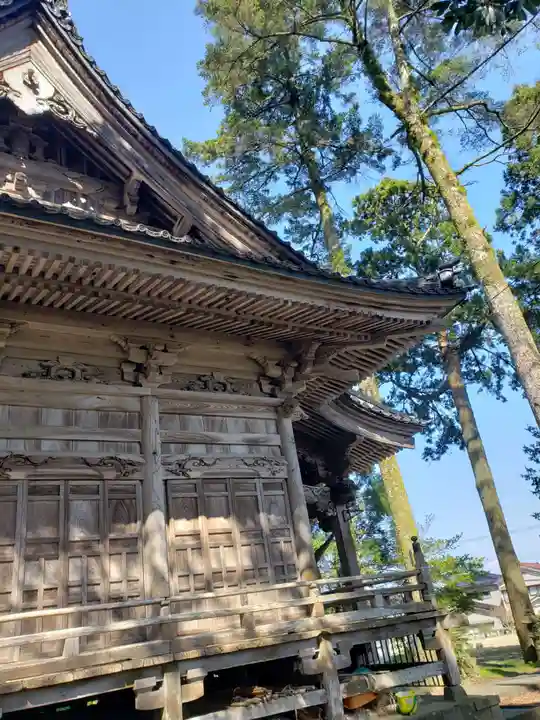 鹿嶋神社の本殿・本堂