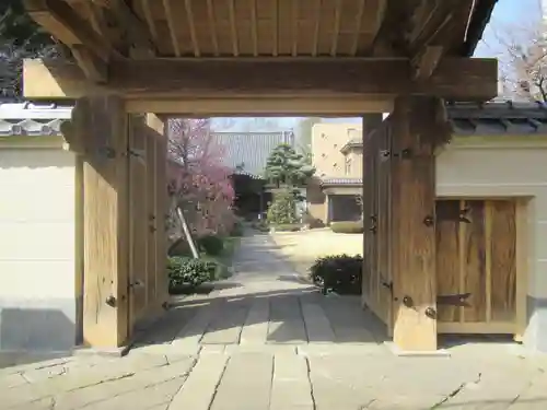 龍福寺の山門