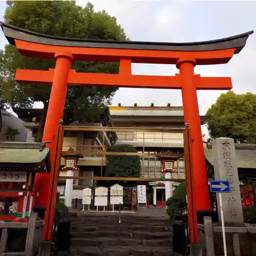 京濱伏見稲荷神社の鳥居