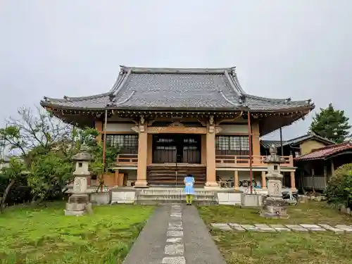 浄泉寺の本殿・本堂