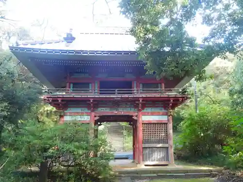 清滝寺の山門