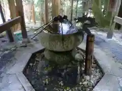 福王神社の手水