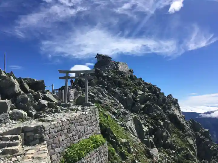 雄山神社峰本社の景色