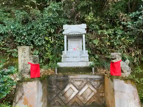 菟越神社の地蔵