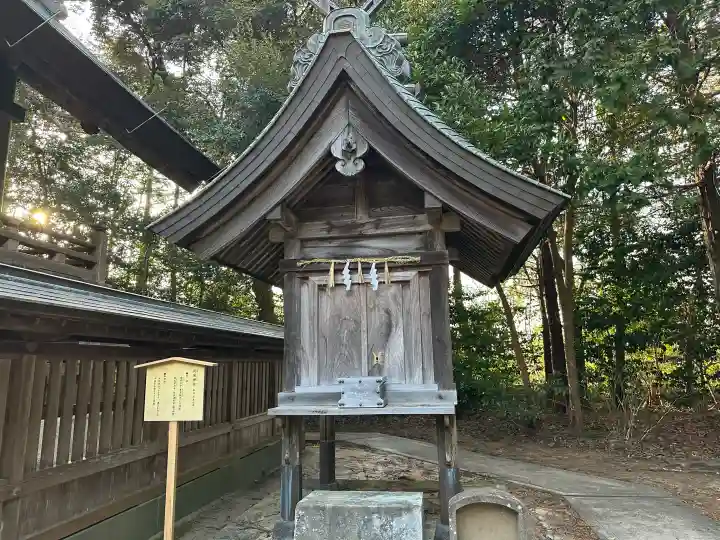 阿太加夜神社の{uncategorized: "未分類", other: "その他", undefined: "問題あり", building: "その他建物", grave: "お墓", sacred_gate: "鳥居", guardian: "狛犬", statue: "像", buddha: "仏像", history: "歴史", nature: "自然", garden: "庭園", animal: "動物", pagoda: "塔", temizu: "手水舎", mountain_gate: "山門・神門", sanctuary: "本殿・本堂", subordinate: "末社・摂社", art: "芸術", scenery: "景色", jizo: "地蔵", ema: "絵馬", goshuin: "御朱印", omikuji: "おみくじ", items: "授与品その他", amulet: "お守り", goshuincho: "御朱印帳", eats: "食事", festival: "お祭り", votive_dance: "神楽", shichigosan: "七五三参", wedding: "結婚式", experience: "体験その他", initially: "初詣", around: "周辺", anti_infection: "感染症対策"}