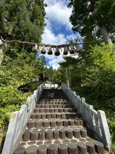 不二阿祖山太神宮(山梨県)