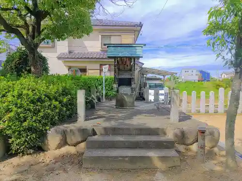 白山社の末社・摂社