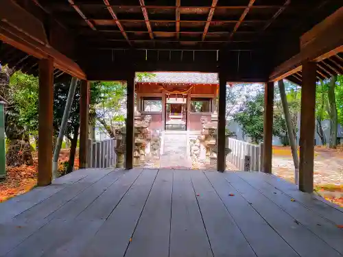 神明社（西島）の本殿