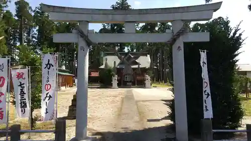 鹿嶋三嶋神社の鳥居