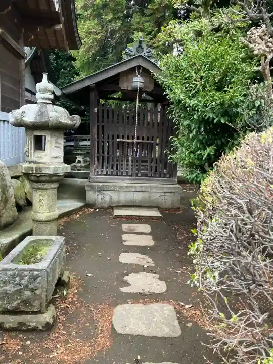 白蛇辨財天の{uncategorized: "未分類", other: "その他", undefined: "問題あり", building: "その他建物", grave: "お墓", sacred_gate: "鳥居", guardian: "狛犬", statue: "像", buddha: "仏像", history: "歴史", nature: "自然", garden: "庭園", animal: "動物", pagoda: "塔", temizu: "手水舎", mountain_gate: "山門・神門", sanctuary: "本殿・本堂", subordinate: "末社・摂社", art: "芸術", scenery: "景色", jizo: "地蔵", ema: "絵馬", goshuin: "御朱印", omikuji: "おみくじ", items: "授与品その他", amulet: "お守り", goshuincho: "御朱印帳", eats: "食事", festival: "お祭り", votive_dance: "神楽", shichigosan: "七五三参", wedding: "結婚式", experience: "体験その他", initially: "初詣", around: "周辺", anti_infection: "感染症対策"}