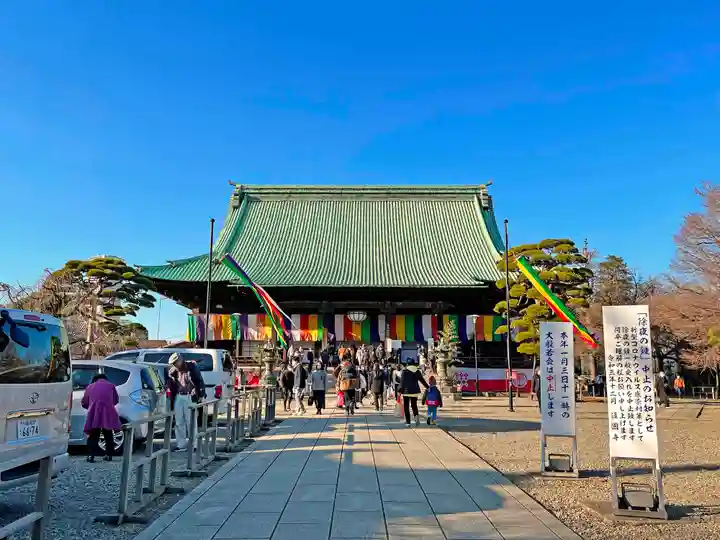 護国寺の本殿・本堂
