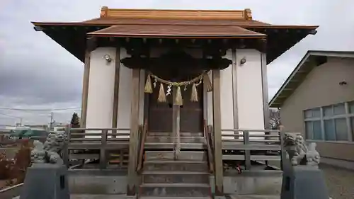 稲荷神社の本殿