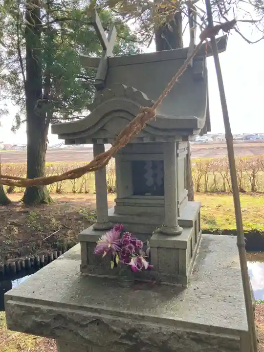 厳島神社(祖母井)の本殿・本堂