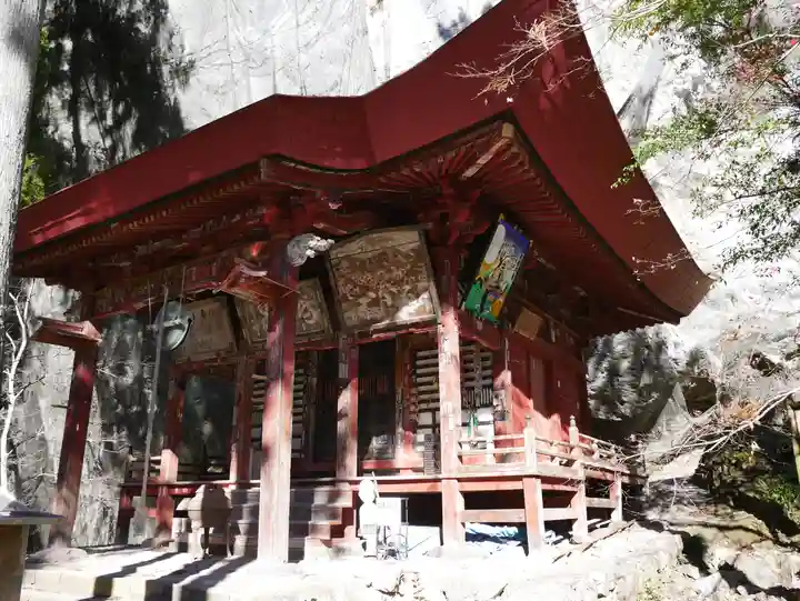 橋立堂の本殿・本堂