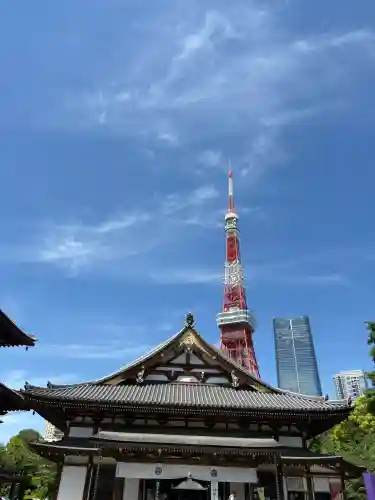 増上寺の{uncategorized: "未分類", other: "その他", undefined: "問題あり", building: "その他建物", grave: "お墓", sacred_gate: "鳥居", guardian: "狛犬", statue: "像", buddha: "仏像", history: "歴史", nature: "自然", garden: "庭園", animal: "動物", pagoda: "塔", temizu: "手水舎", mountain_gate: "山門・神門", sanctuary: "本殿・本堂", subordinate: "末社・摂社", art: "芸術", scenery: "景色", jizo: "地蔵", ema: "絵馬", goshuin: "御朱印", omikuji: "おみくじ", items: "授与品その他", amulet: "お守り", goshuincho: "御朱印帳", eats: "食事", festival: "お祭り", votive_dance: "神楽", shichigosan: "七五三参", wedding: "結婚式", experience: "体験その他", initially: "初詣", around: "周辺", anti_infection: "感染症対策"}