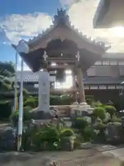 教円寺の建物その他