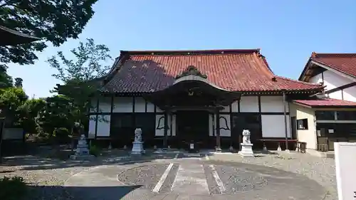 松岩寺の本殿・本堂