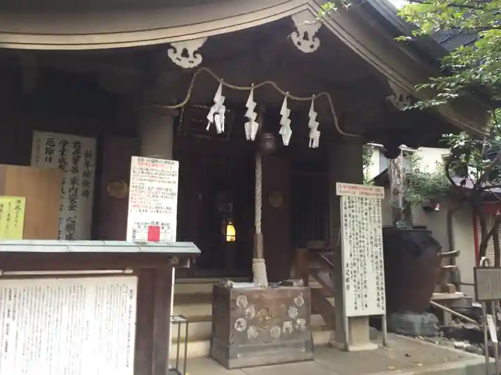 稲荷鬼王神社の本殿・本堂