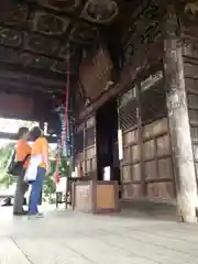 定林寺の本殿