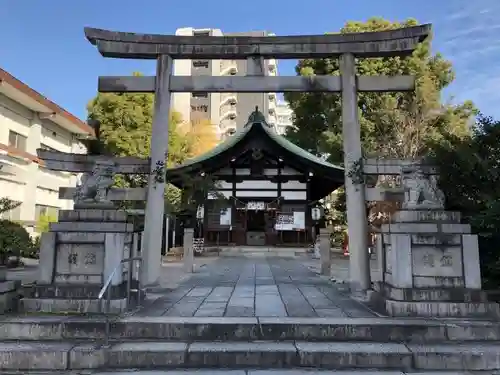 三輪神社の鳥居