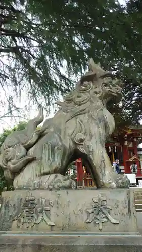 青山熊野神社の狛犬