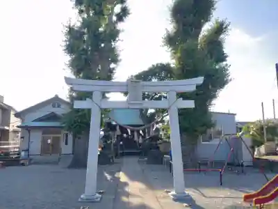 春日神社（下妙典）の鳥居