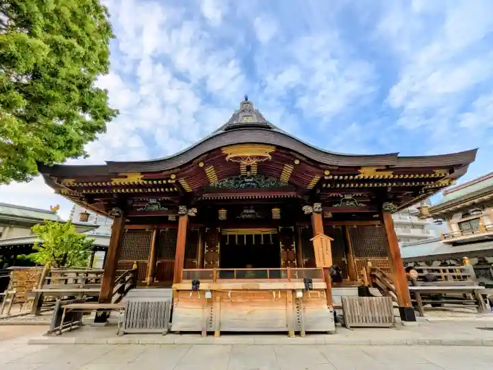 湯島天満宮の{uncategorized: "未分類", other: "その他", undefined: "問題あり", building: "その他建物", grave: "お墓", sacred_gate: "鳥居", guardian: "狛犬", statue: "像", buddha: "仏像", history: "歴史", nature: "自然", garden: "庭園", animal: "動物", pagoda: "塔", temizu: "手水舎", mountain_gate: "山門・神門", sanctuary: "本殿・本堂", subordinate: "末社・摂社", art: "芸術", scenery: "景色", jizo: "地蔵", ema: "絵馬", goshuin: "御朱印", omikuji: "おみくじ", items: "授与品その他", amulet: "お守り", goshuincho: "御朱印帳", eats: "食事", festival: "お祭り", votive_dance: "神楽", shichigosan: "七五三参", wedding: "結婚式", experience: "体験その他", initially: "初詣", around: "周辺", anti_infection: "感染症対策"}