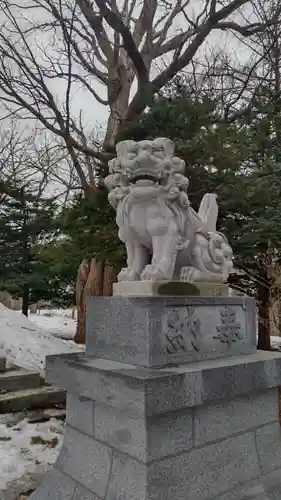 月寒神社の狛犬