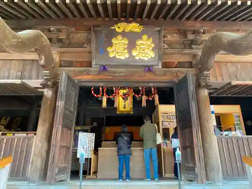 弘明寺の本殿・本堂