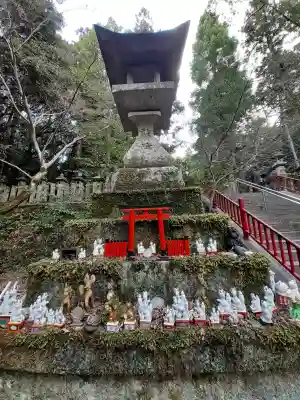 等彌神社の{uncategorized: "未分類", other: "その他", undefined: "問題あり", building: "その他建物", grave: "お墓", sacred_gate: "鳥居", guardian: "狛犬", statue: "像", buddha: "仏像", history: "歴史", nature: "自然", garden: "庭園", animal: "動物", pagoda: "塔", temizu: "手水舎", mountain_gate: "山門・神門", sanctuary: "本殿・本堂", subordinate: "末社・摂社", art: "芸術", scenery: "景色", jizo: "地蔵", ema: "絵馬", goshuin: "御朱印", omikuji: "おみくじ", items: "授与品その他", amulet: "お守り", goshuincho: "御朱印帳", eats: "食事", festival: "お祭り", votive_dance: "神楽", shichigosan: "七五三参", wedding: "結婚式", experience: "体験その他", initially: "初詣", around: "周辺", anti_infection: "感染症対策"}