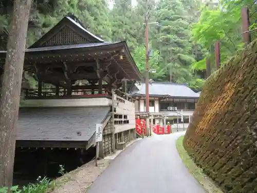 脳天大神龍王院(奈良県)