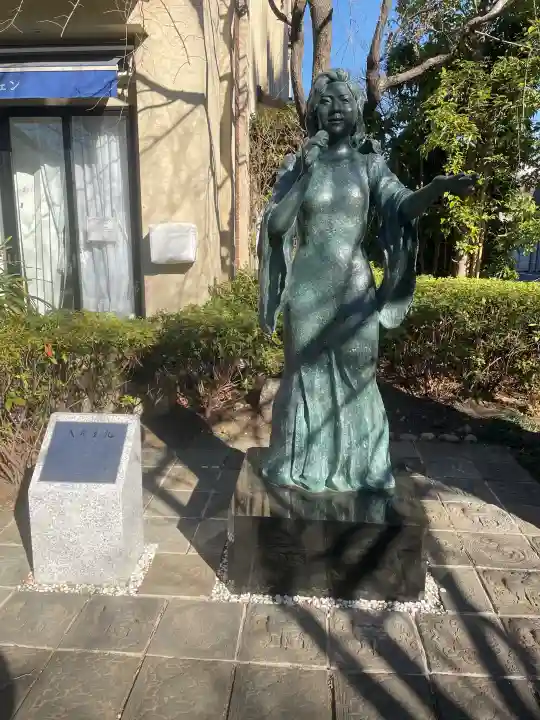 安養院の{uncategorized: "未分類", other: "その他", undefined: "問題あり", building: "その他建物", grave: "お墓", sacred_gate: "鳥居", guardian: "狛犬", statue: "像", buddha: "仏像", history: "歴史", nature: "自然", garden: "庭園", animal: "動物", pagoda: "塔", temizu: "手水舎", mountain_gate: "山門・神門", sanctuary: "本殿・本堂", subordinate: "末社・摂社", art: "芸術", scenery: "景色", jizo: "地蔵", ema: "絵馬", goshuin: "御朱印", omikuji: "おみくじ", items: "授与品その他", amulet: "お守り", goshuincho: "御朱印帳", eats: "食事", festival: "お祭り", votive_dance: "神楽", shichigosan: "七五三参", wedding: "結婚式", experience: "体験その他", initially: "初詣", around: "周辺", anti_infection: "感染症対策"}