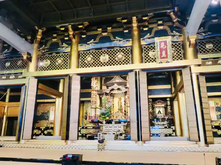 東本願寺の本殿・本堂