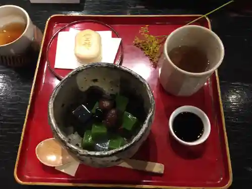 朝日稲荷神社の食事