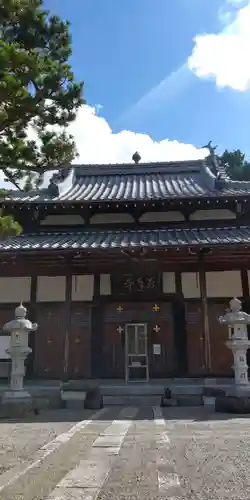 萬年寺の本殿・本堂