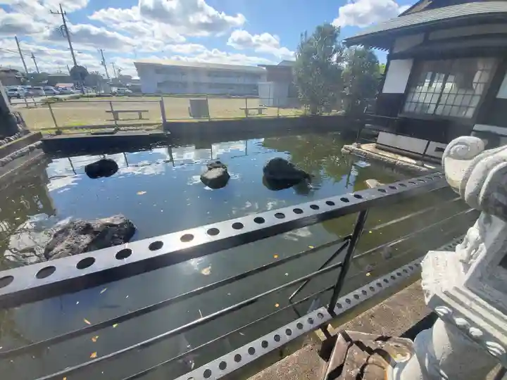 白蛇辨財天(栃木県)