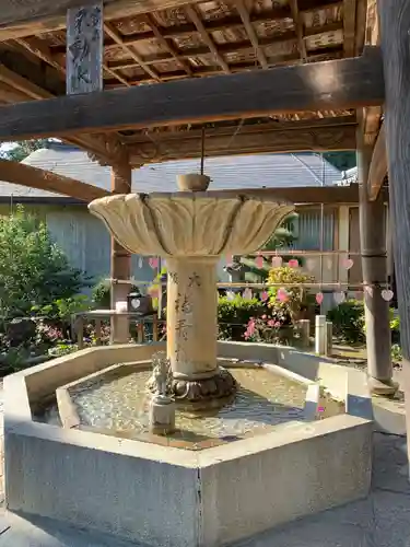 三室戸寺の手水舎