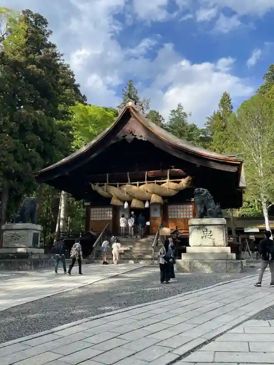 諏訪大社下社秋宮の本殿・本堂