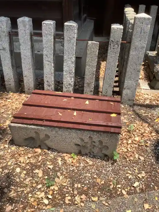 金山神社の手水舎