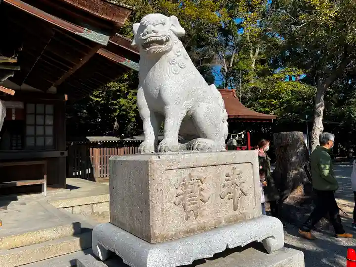 知立神社の狛犬